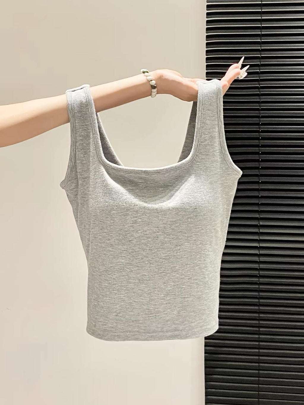 Sexy Backless Cross-Strap Padded Crop Tank Top